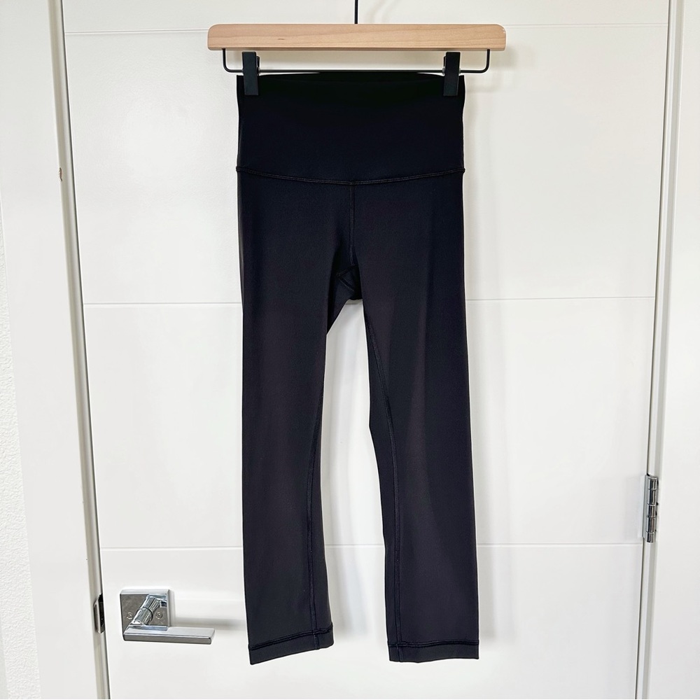 Lululemon Wunder Under High-Rise Crop 21” Luxtreme Black Size 2